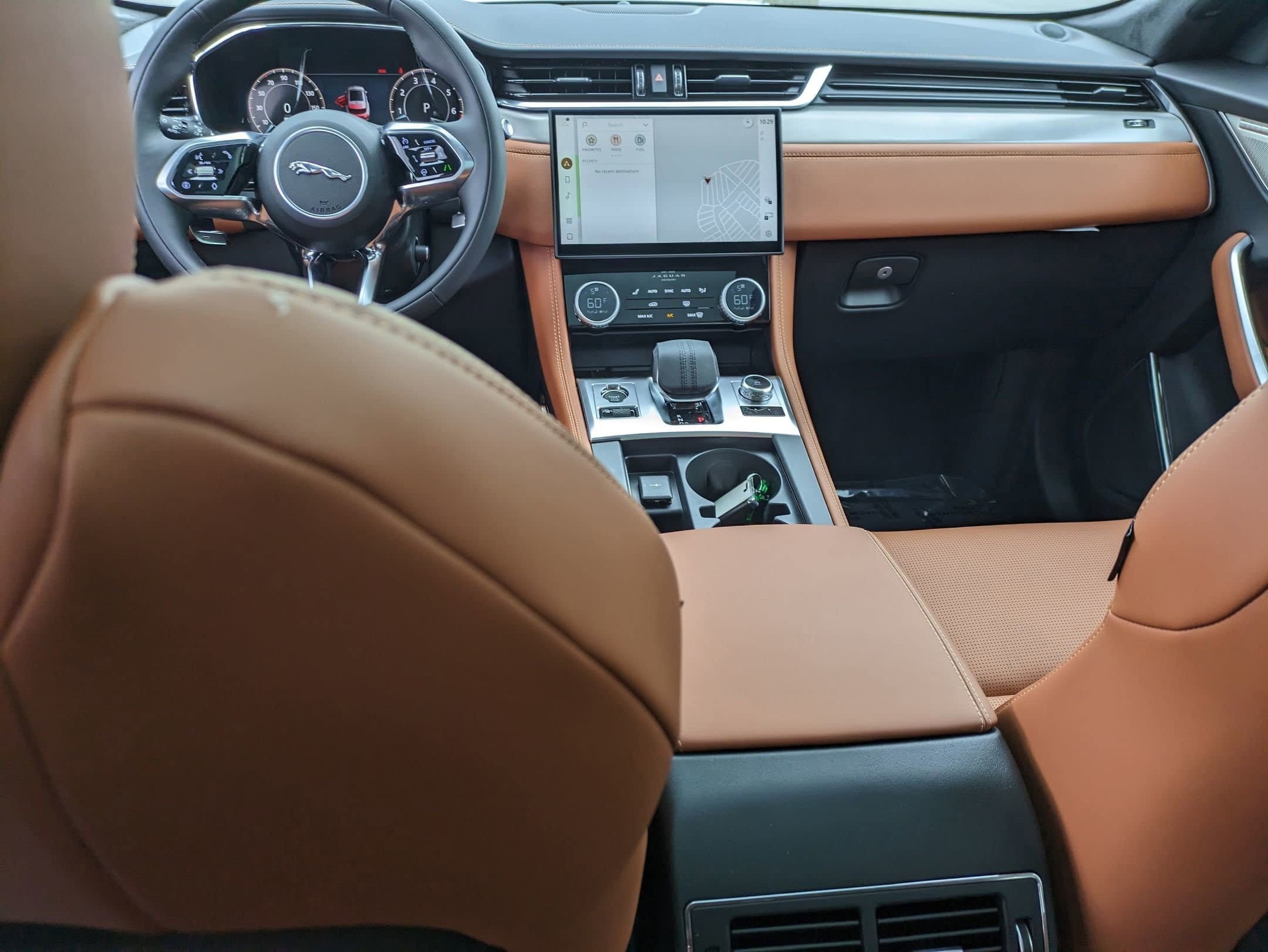 2026 Jaguar F-Pace R-Dynamic S - Photo 23