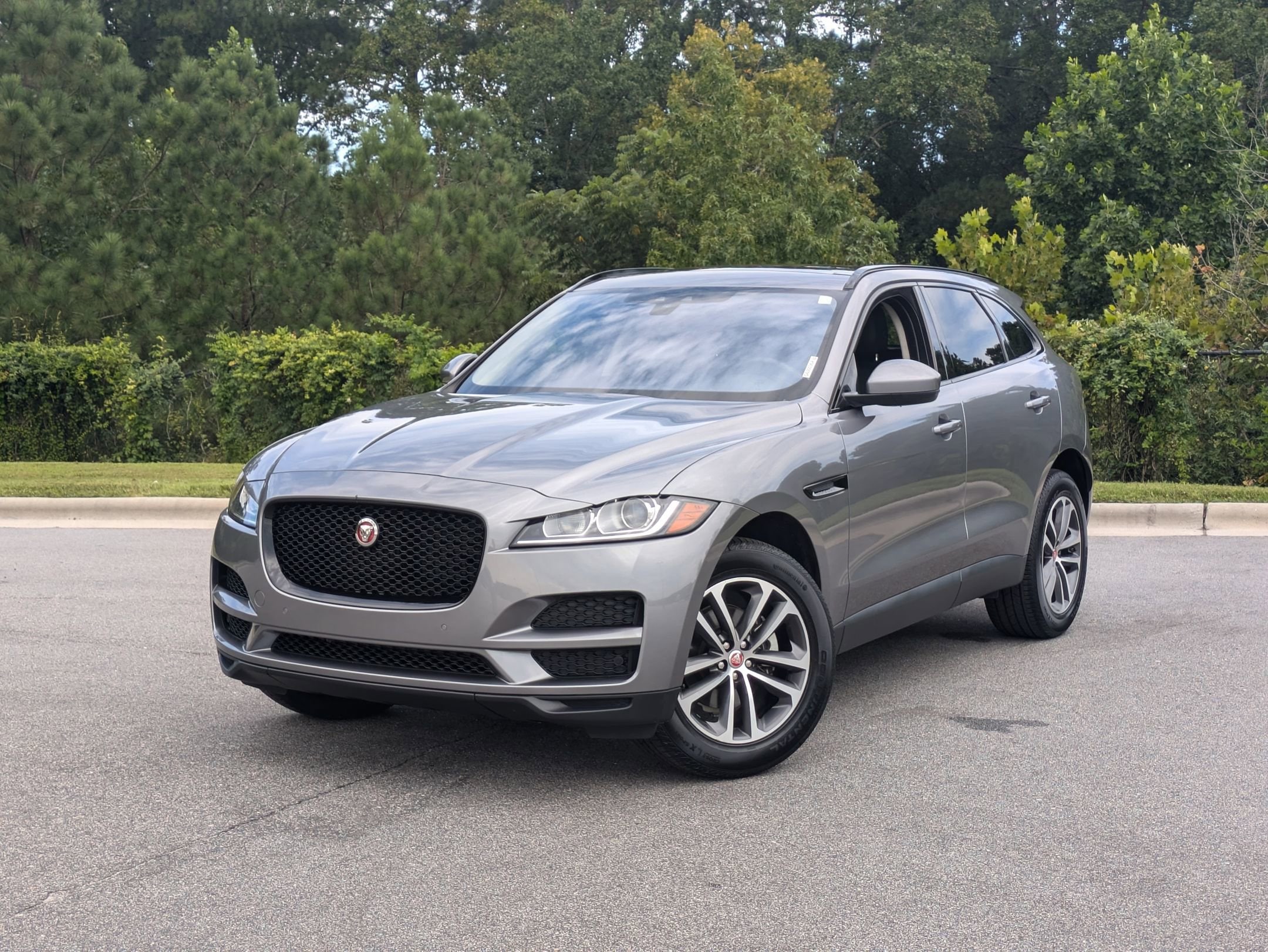 2020 Jaguar F-PACE 25t Premium