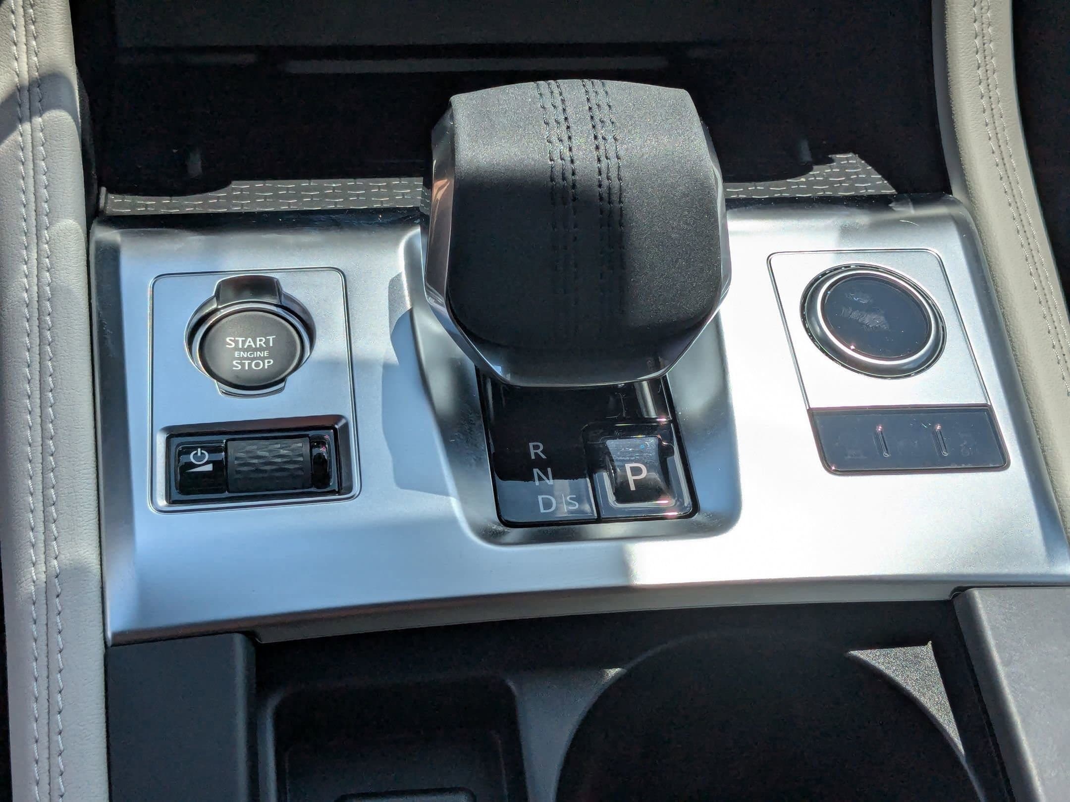 2026 Jaguar F-Pace R-Dynamic S - Photo 16