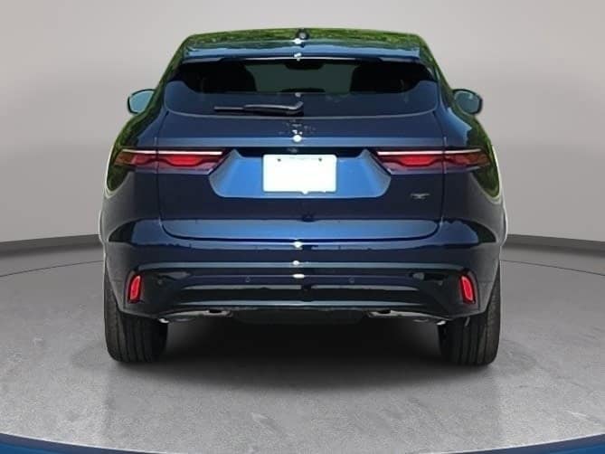2026 Jaguar F-Pace R-Dynamic S - Photo 6