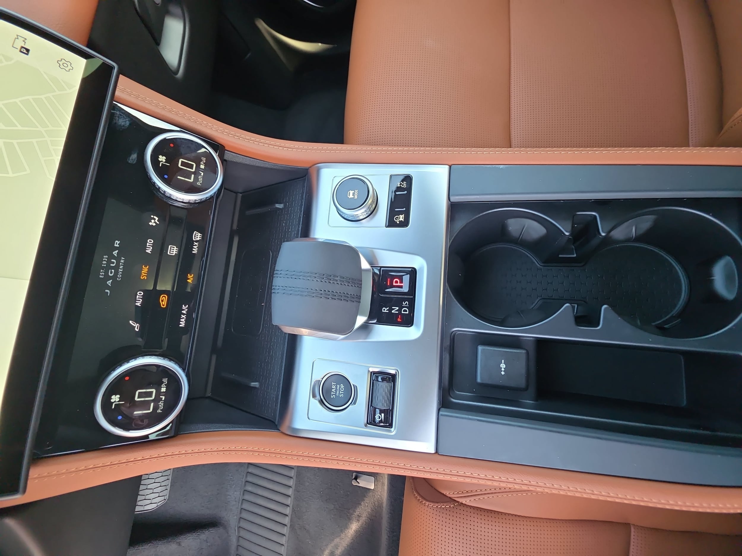 2026 Jaguar F-Pace R-Dynamic S - Photo 25