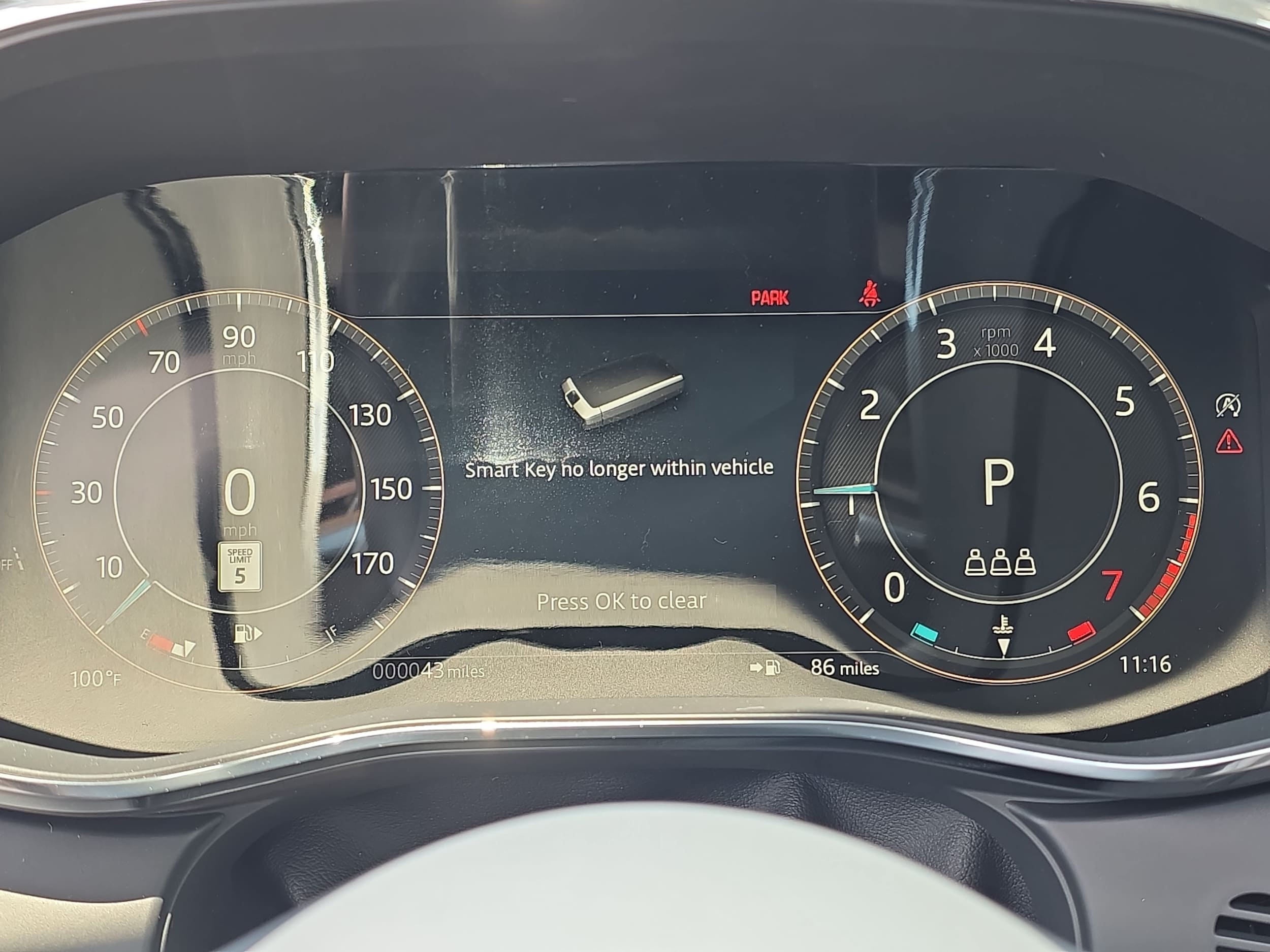 2026 Jaguar F-Pace R-Dynamic S - Photo 19