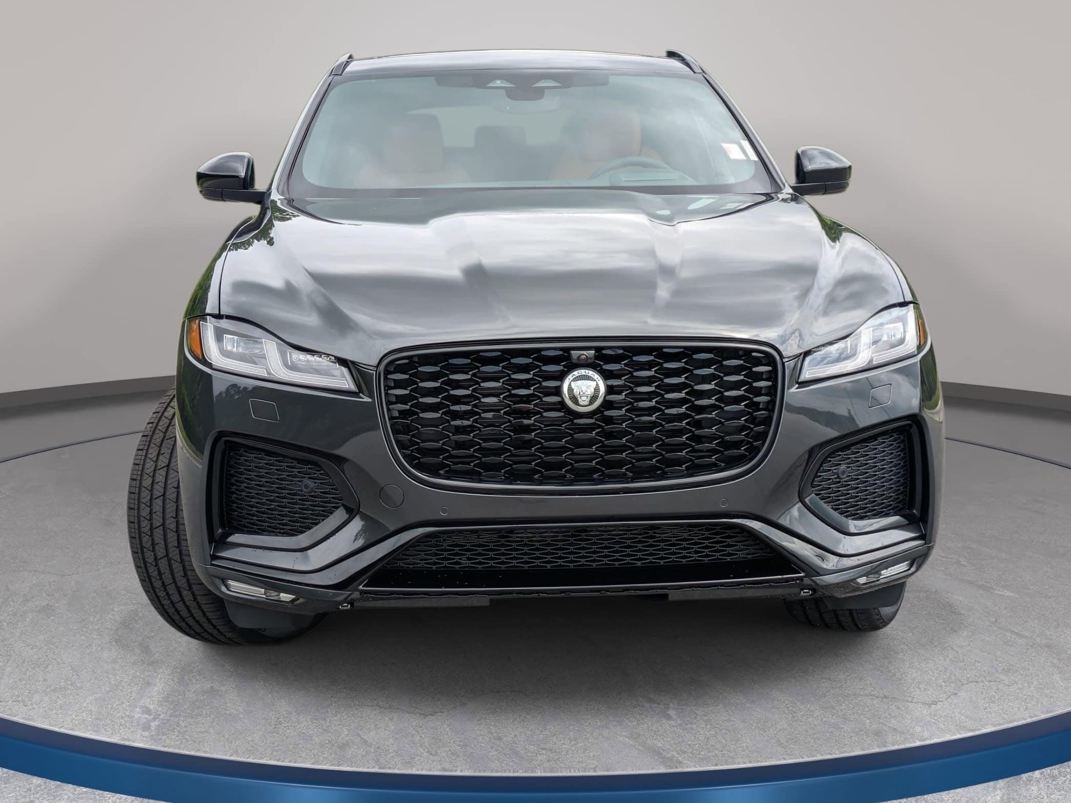 2026 Jaguar F-Pace R-Dynamic S - Photo 2
