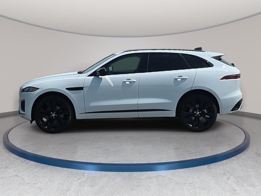 2026 Jaguar F-Pace R-Dynamic S - Photo 8
