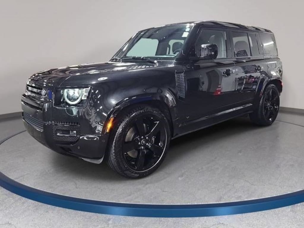 Used 2025 Land Rover Defender 110 V8 SUV