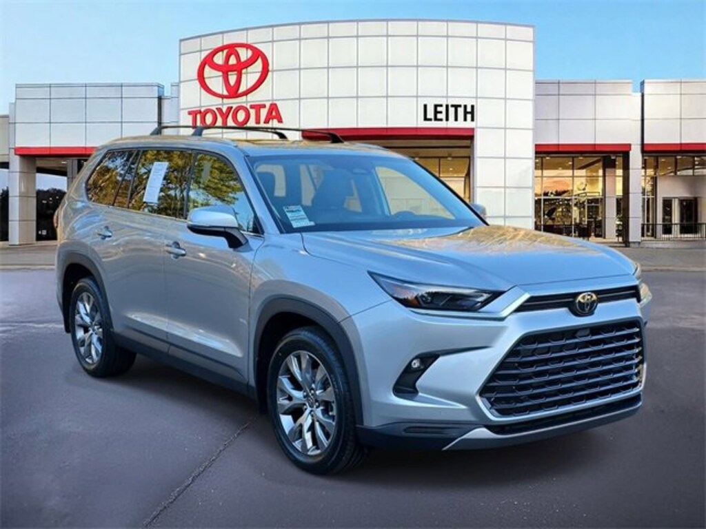 Used 2024 Toyota Grand Highlander Limited SUV