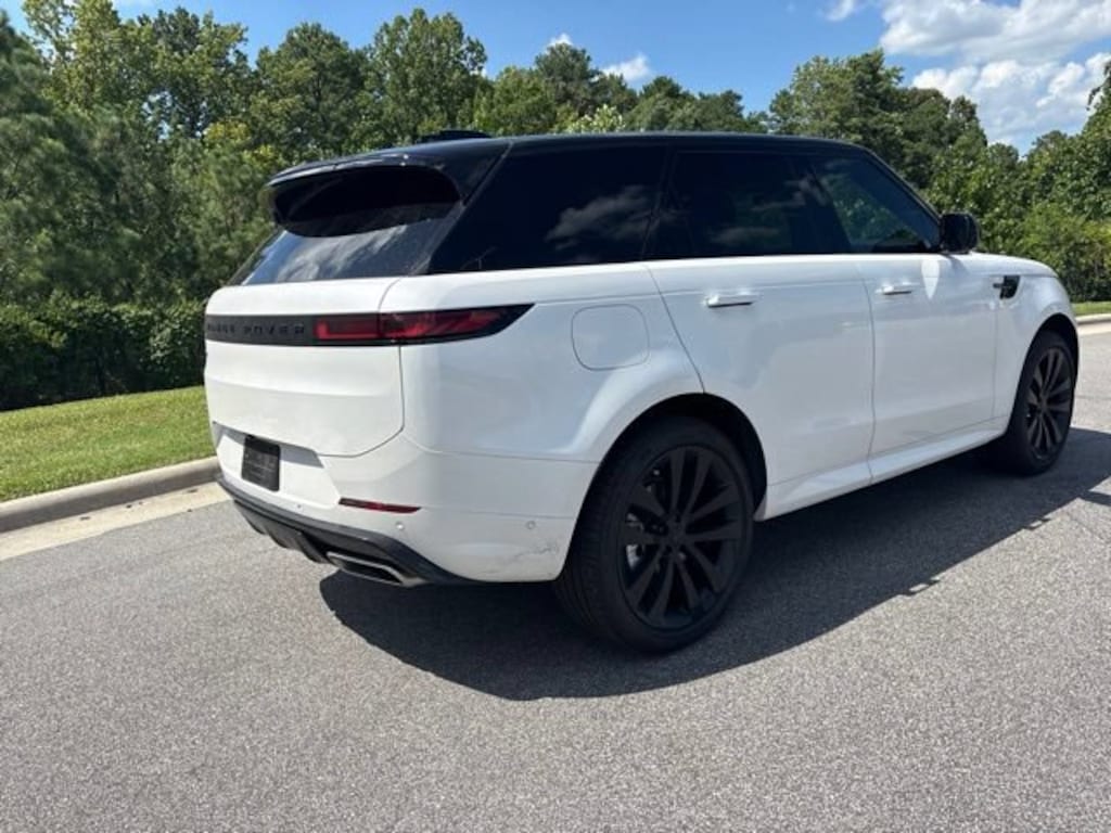Used 2026 Land Rover Range Rover Sport Dynamic SE SUV