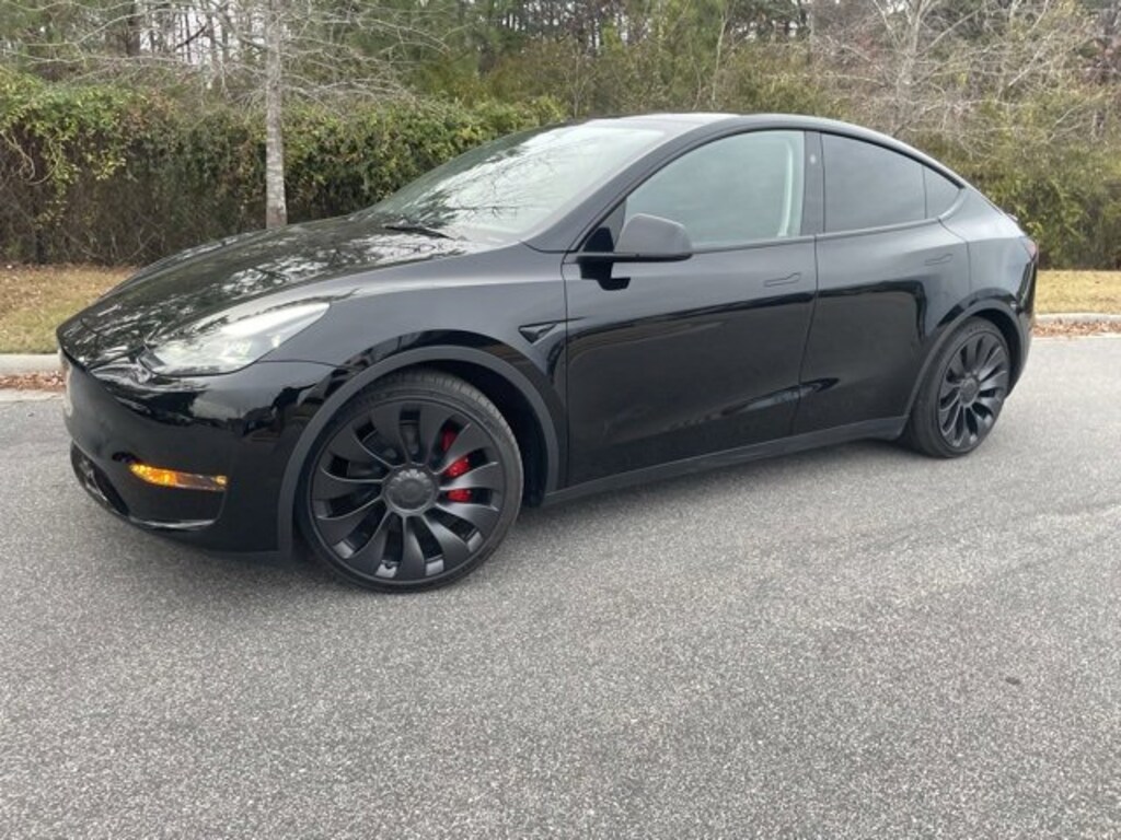 Used 2023 Tesla Model Y Performance SUV