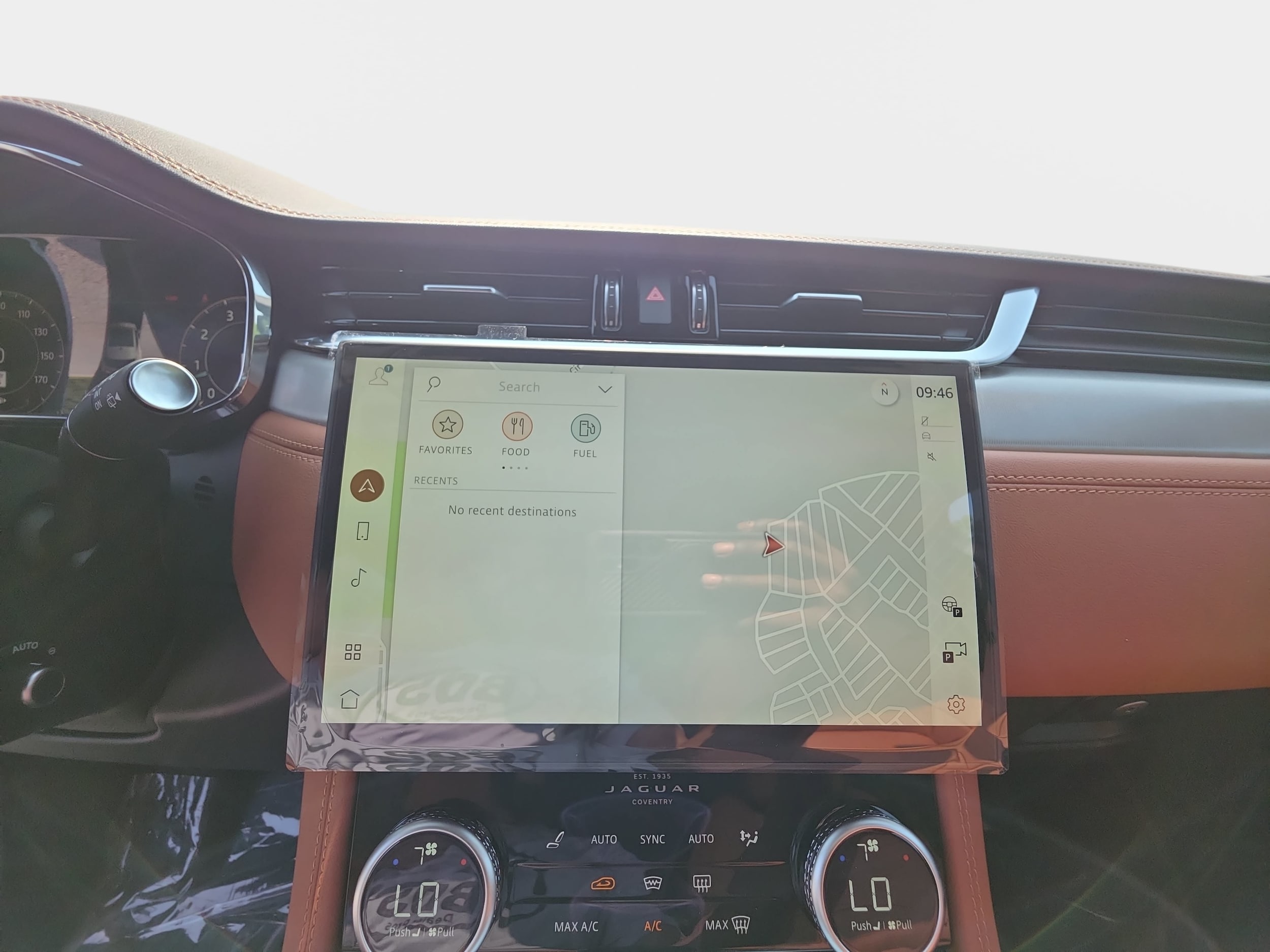 2026 Jaguar F-Pace R-Dynamic S - Photo 23