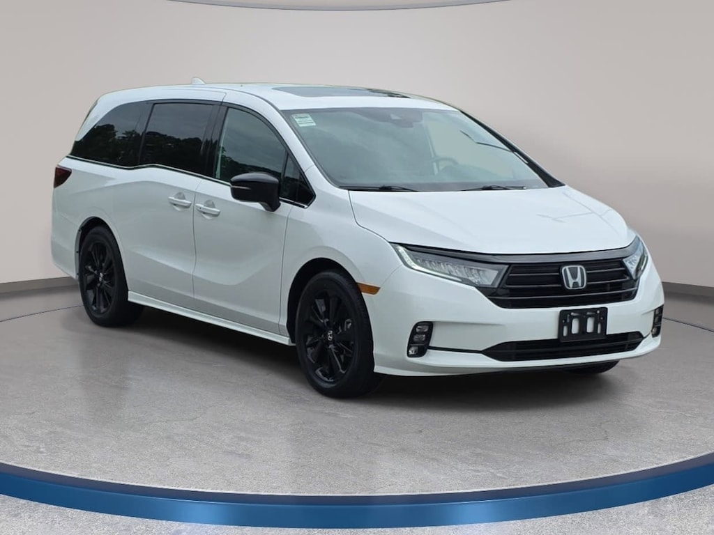 Used 2024 Honda Odyssey Sport Van