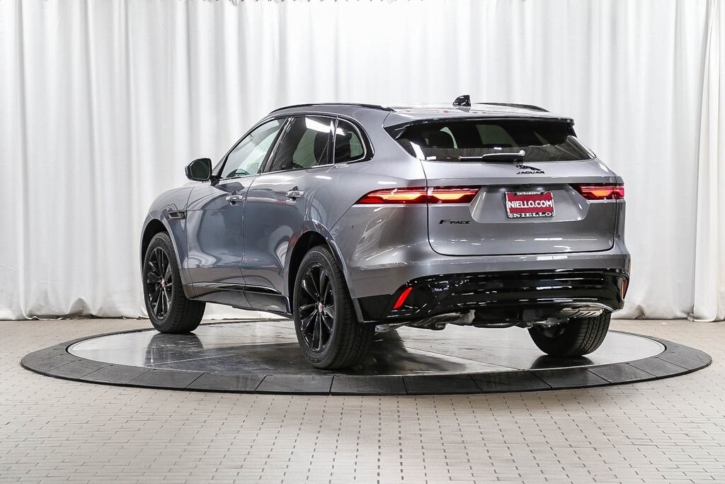 2023 Jaguar F-PACE P250 S photo 2