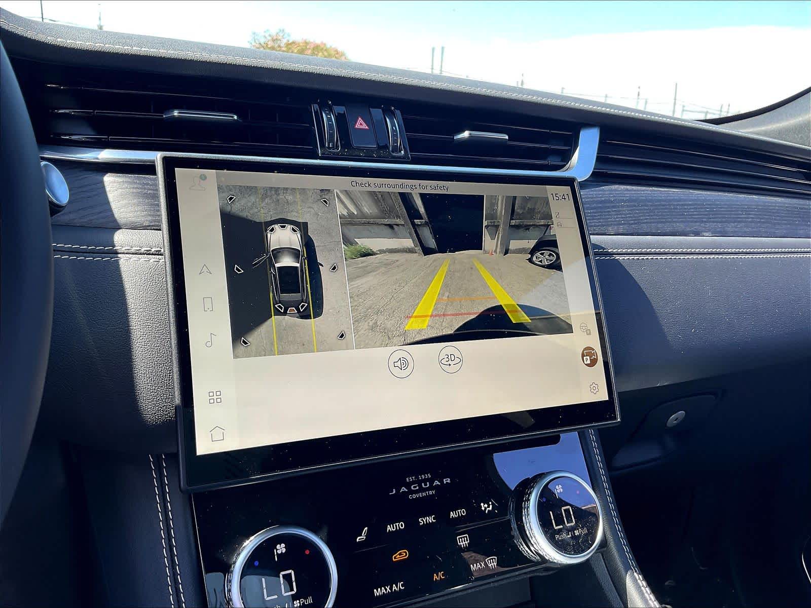 2026 Jaguar F-Pace R-Dynamic S - Photo 17