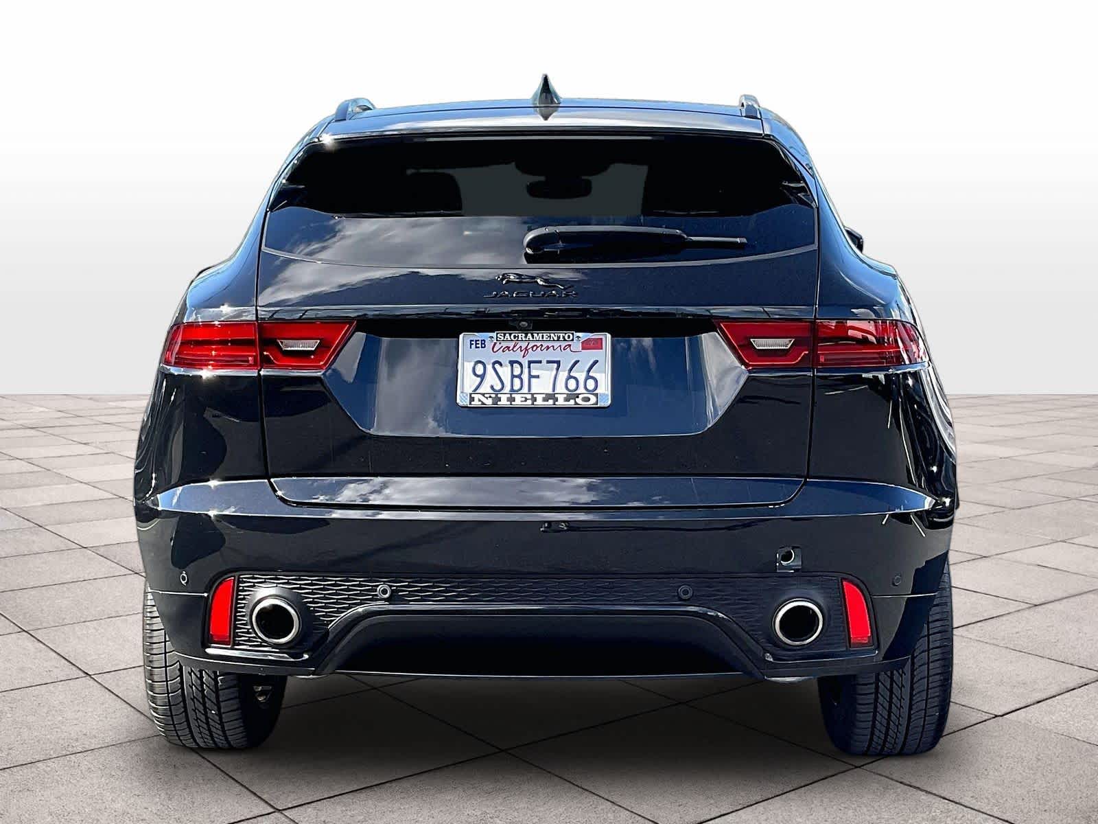 2024 Jaguar E-PACE R-Dynamic SE photo 4