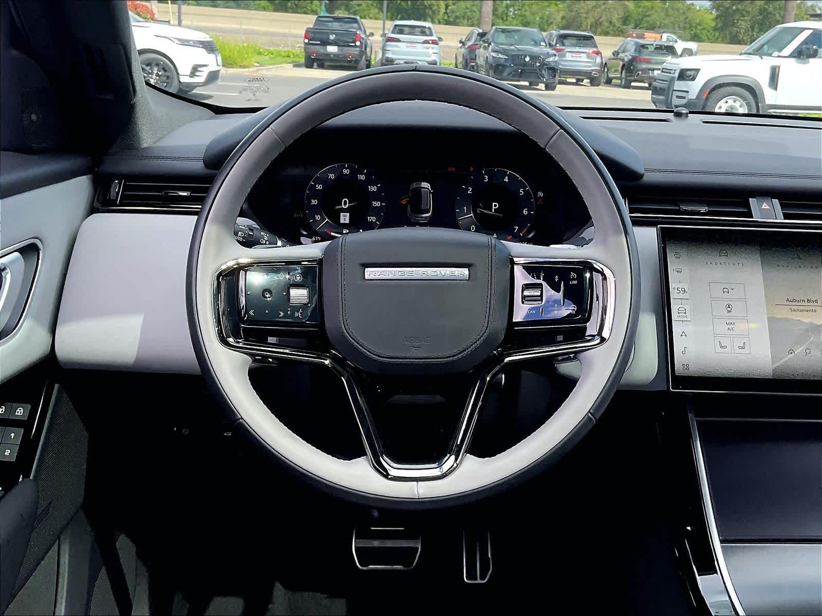 2026 Land Rover Range Rover Velar Dynamic SE photo 5