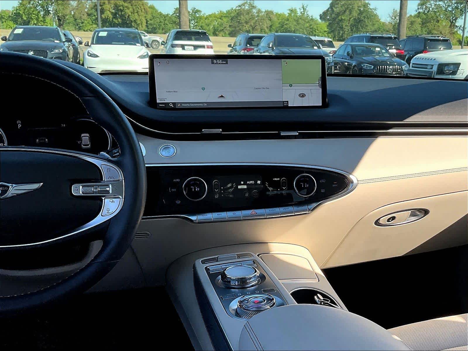 2025 Genesis GV70 2.5T photo 6