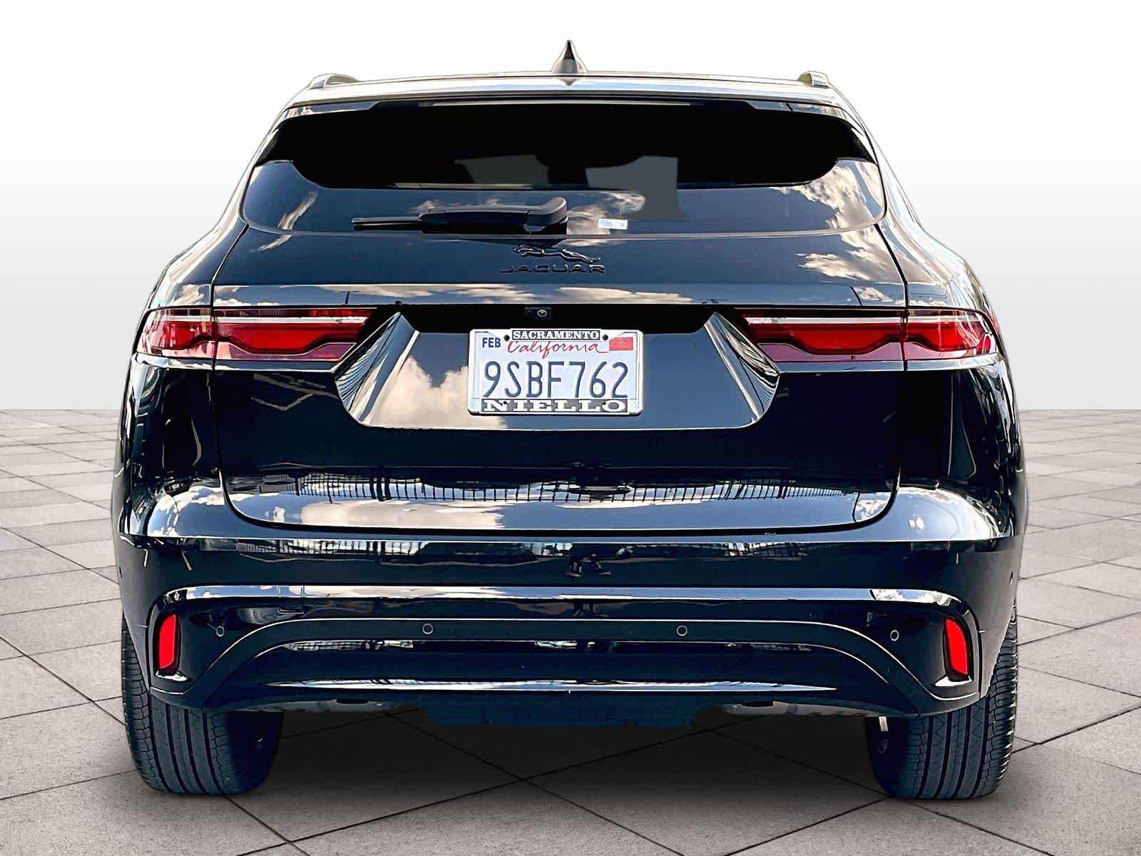 2025 Jaguar F-PACE R-Dynamic S photo 4