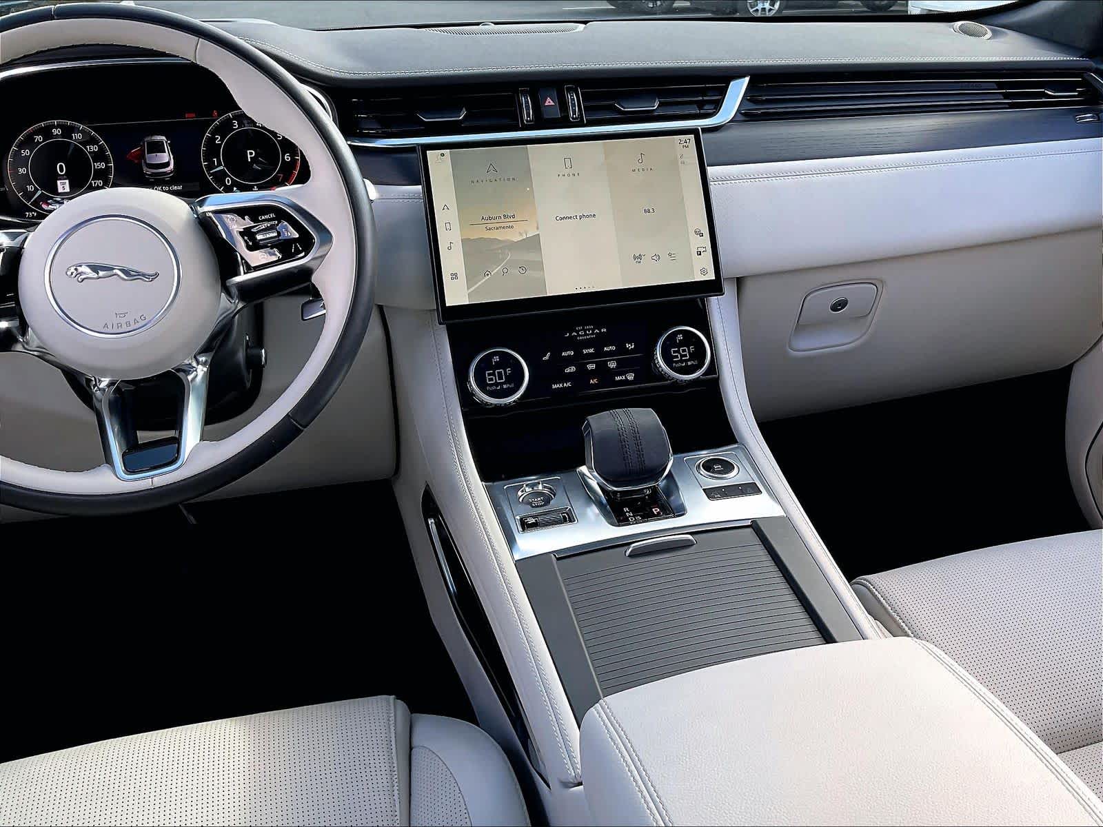 2025 Jaguar F-PACE R-Dynamic S photo 6