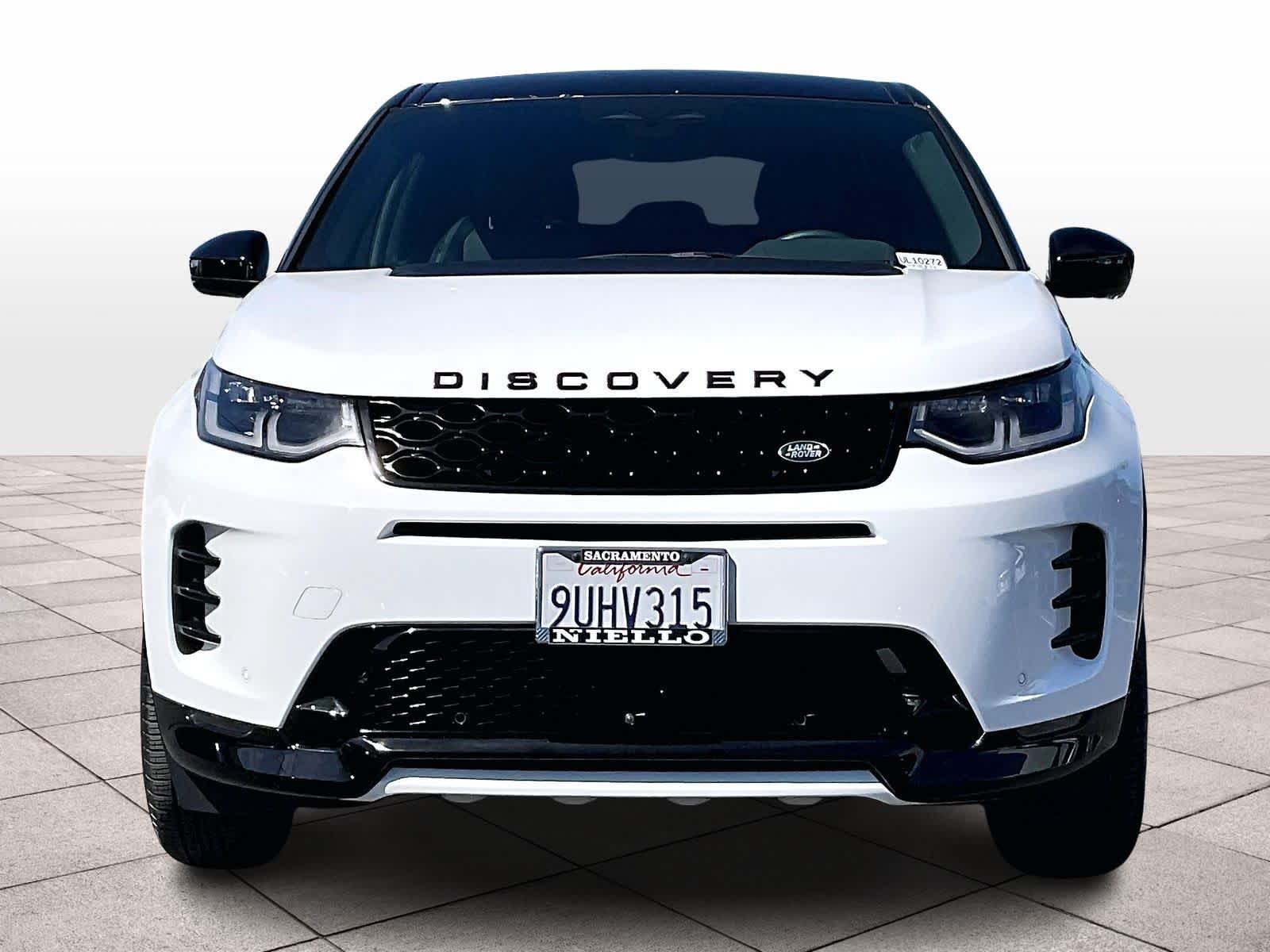 2025 Land Rover Discovery Sport Dynamic SE photo 2