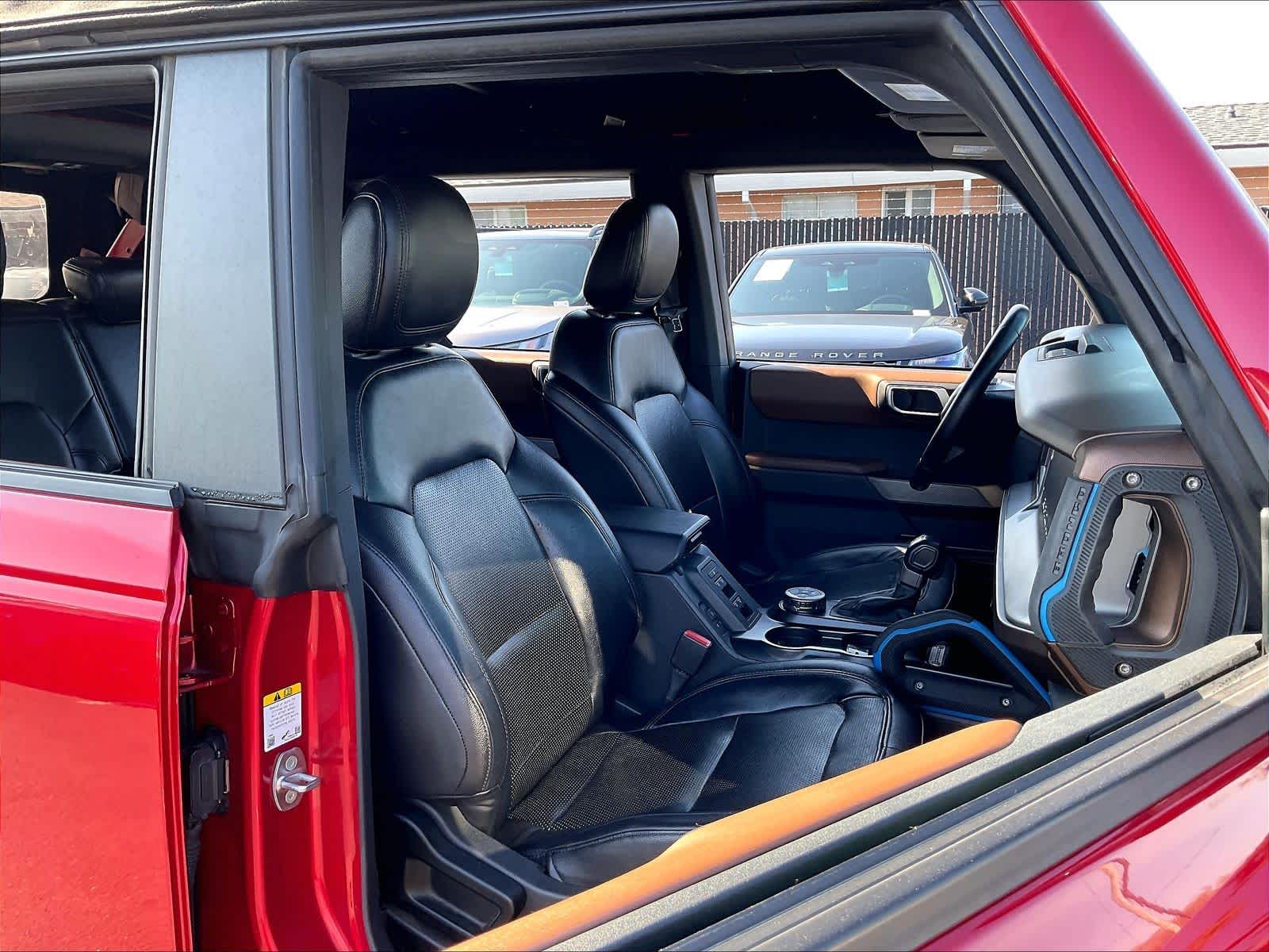 2021 Ford Bronco Outer Banks photo 3