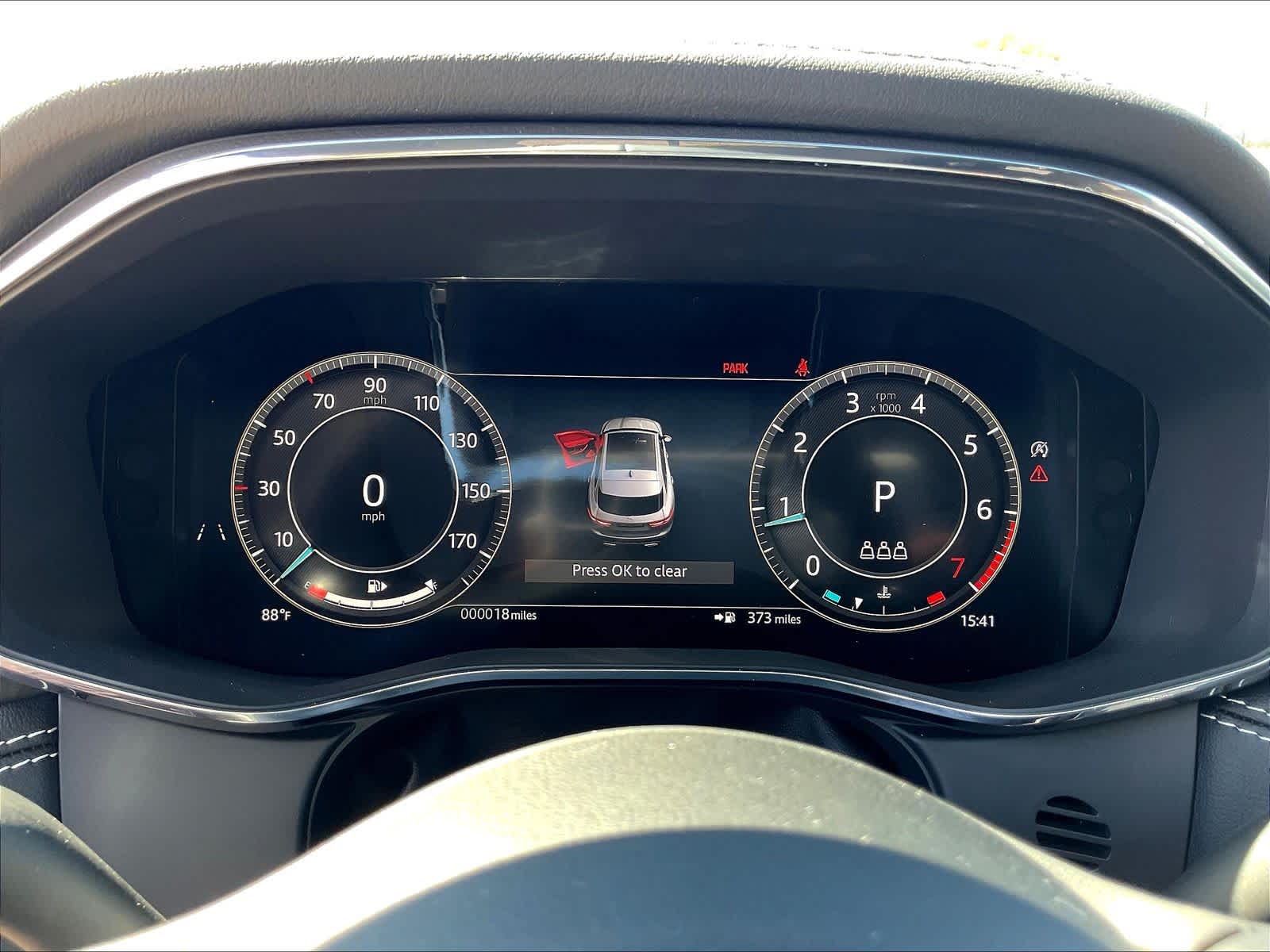 2026 Jaguar F-Pace R-Dynamic S - Photo 16