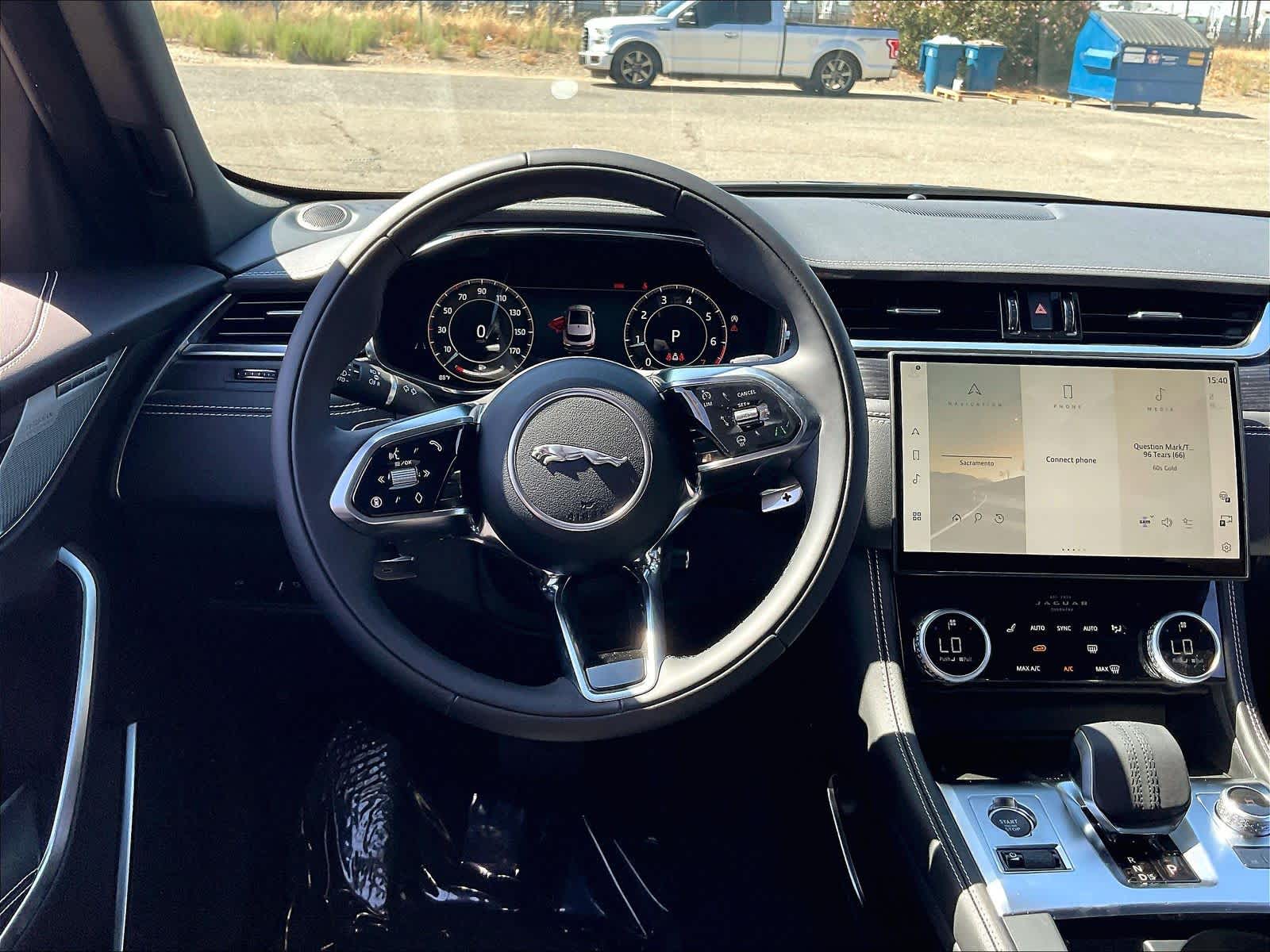 2026 Jaguar F-Pace R-Dynamic S - Photo 12