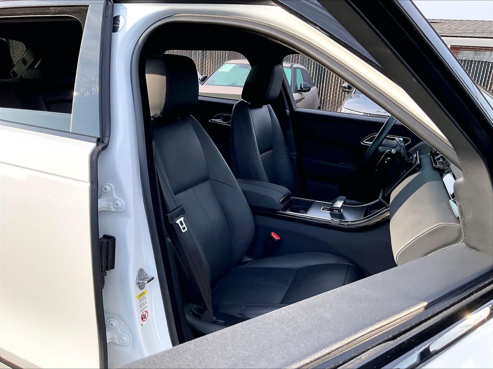 2026 Land Rover Range Rover Velar S photo 3