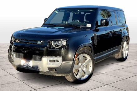 2024 Land Rover Defender SE 110 P500