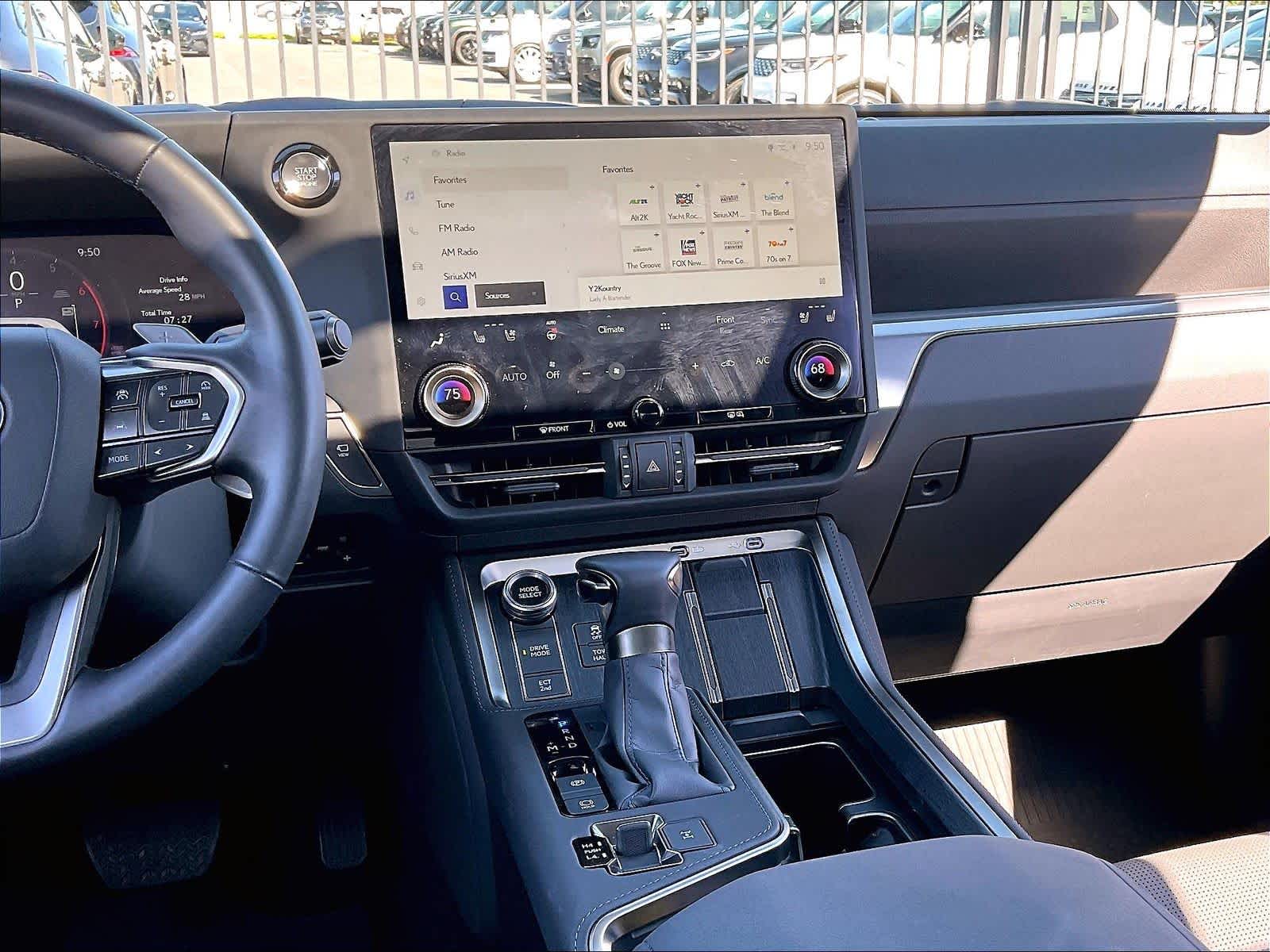 2024 LEXUS GX 550 Luxury photo 6