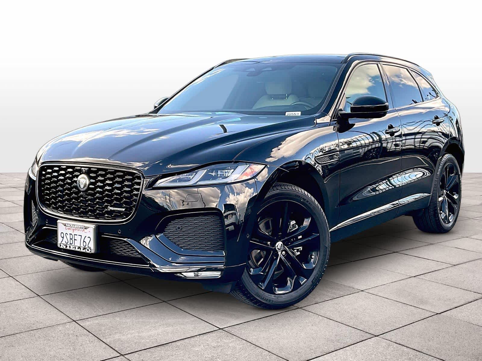 2025 Jaguar F-PACE R-Dynamic S photo 1