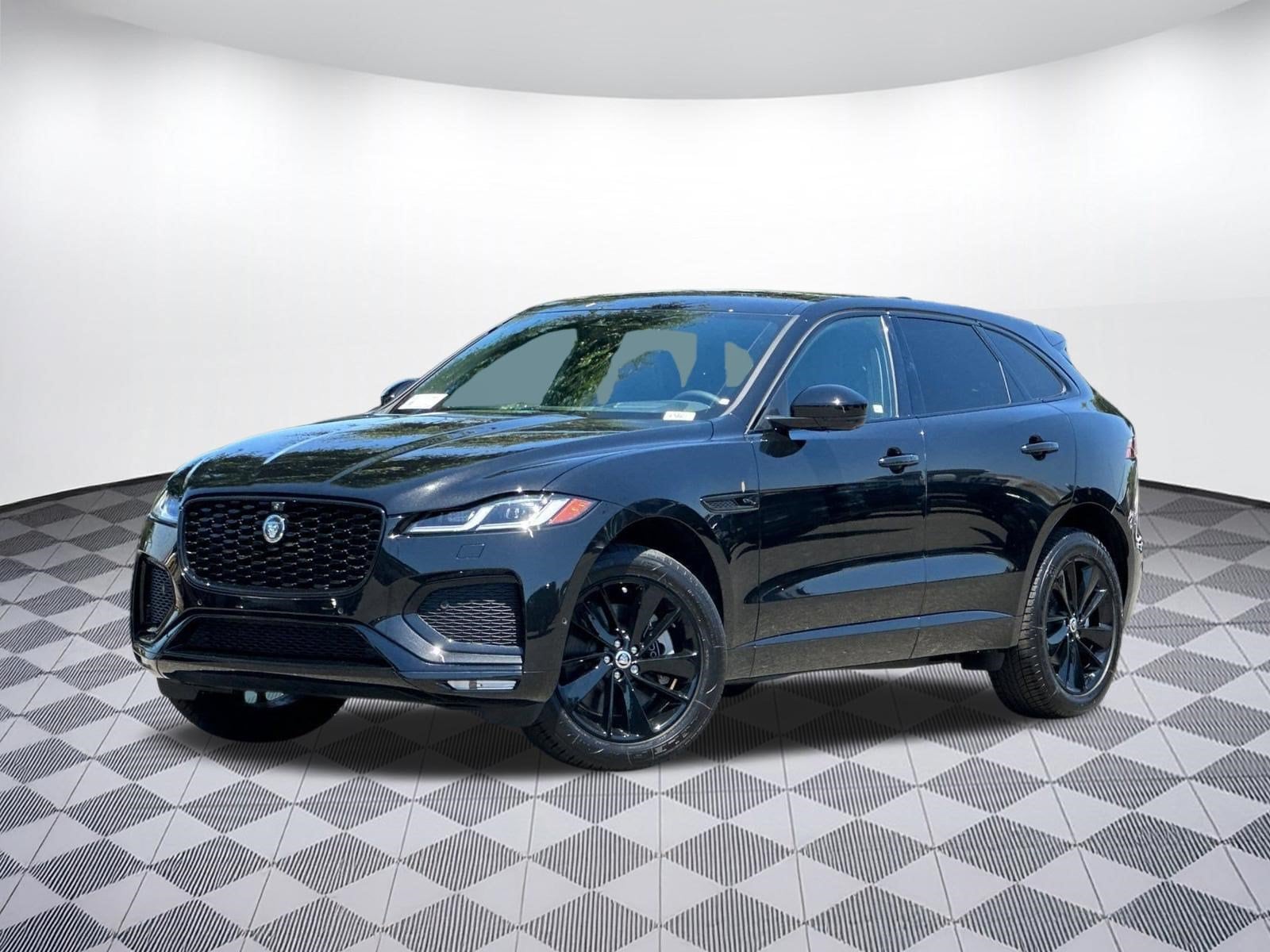 2026 Jaguar F-PACE P250 R-Dynamic S's photo