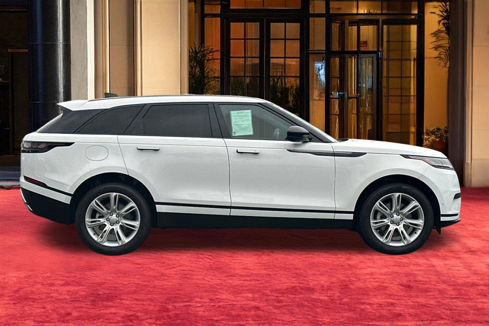 2025 Land Rover Range Rover Velar S photo 3