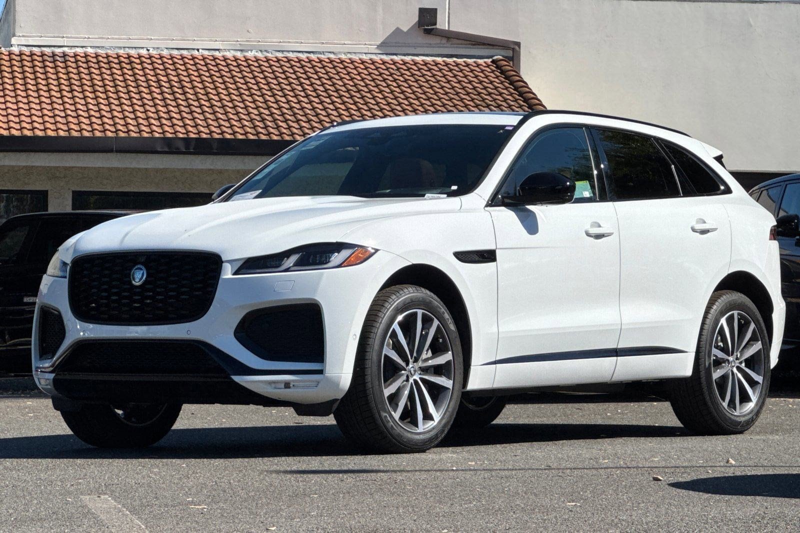 2026 Jaguar F-PACE P250 R-Dynamic S's photo