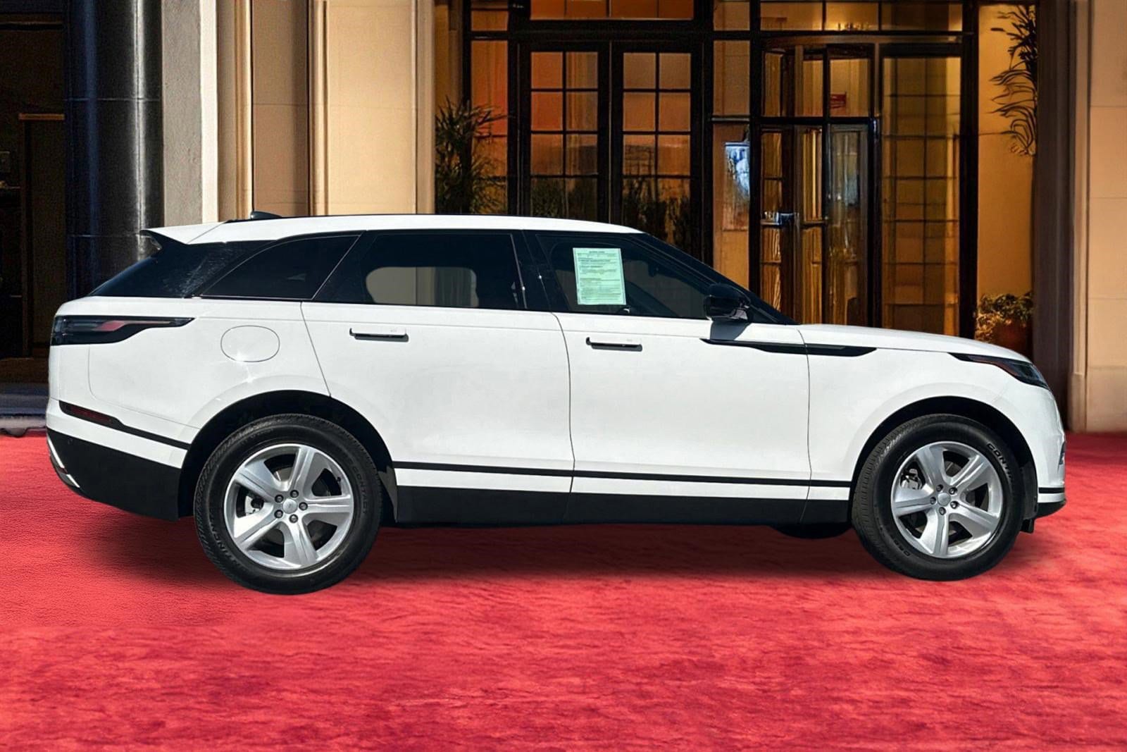 2025 Land Rover Range Rover Velar S photo 6
