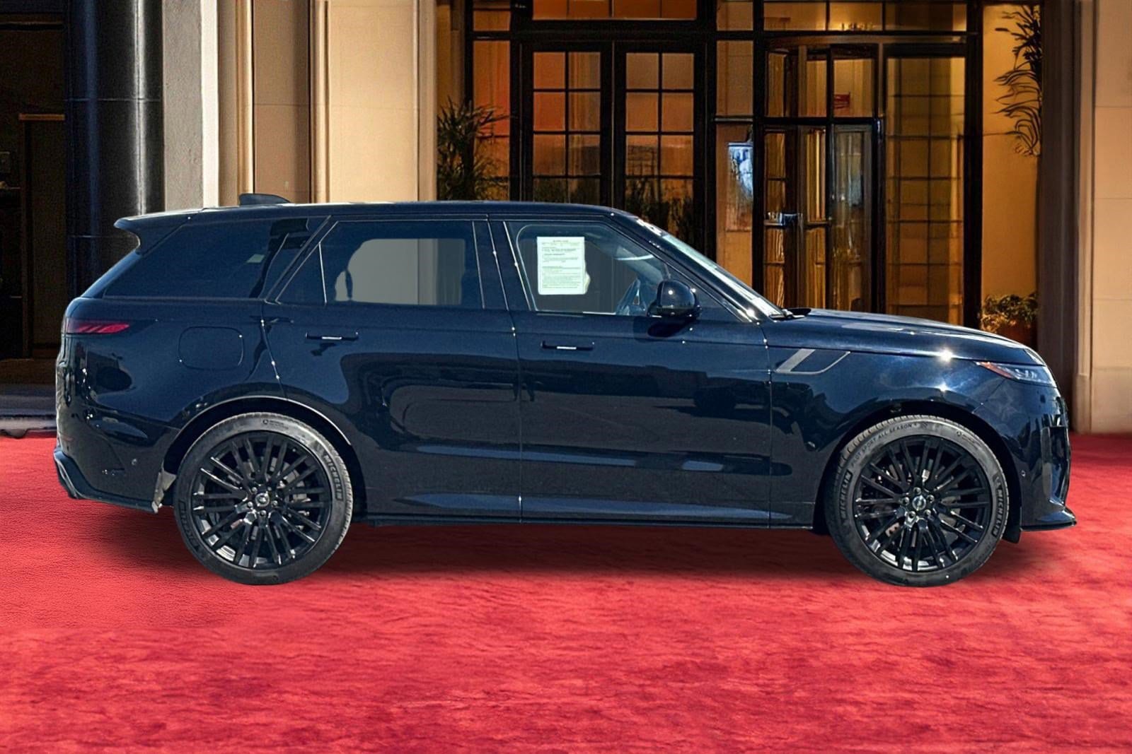 2025 Land Rover Range Rover Sport SV Edition Two photo 3