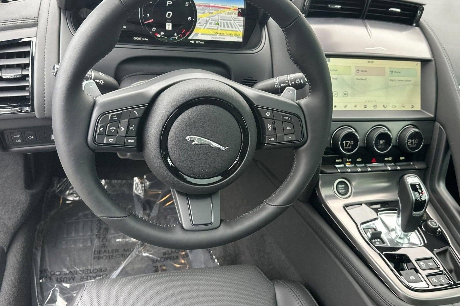 F-TYPE 75 Coupe