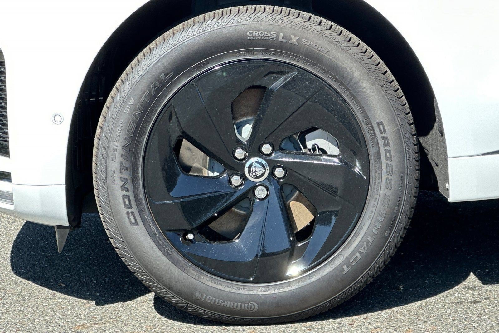 2026 Jaguar F-Pace R-Dynamic S - Photo 9