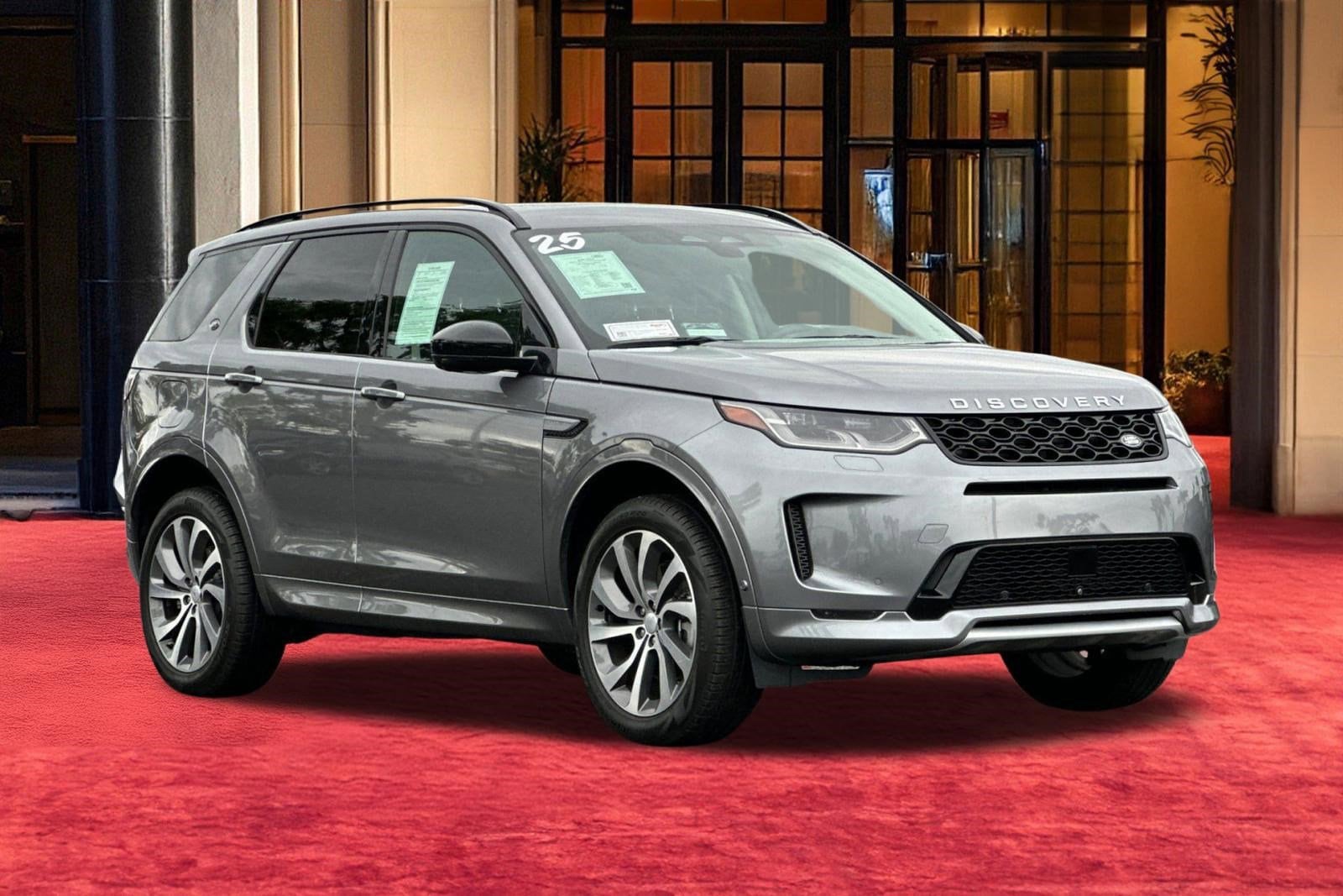 2025 Land Rover Discovery Sport S photo 6