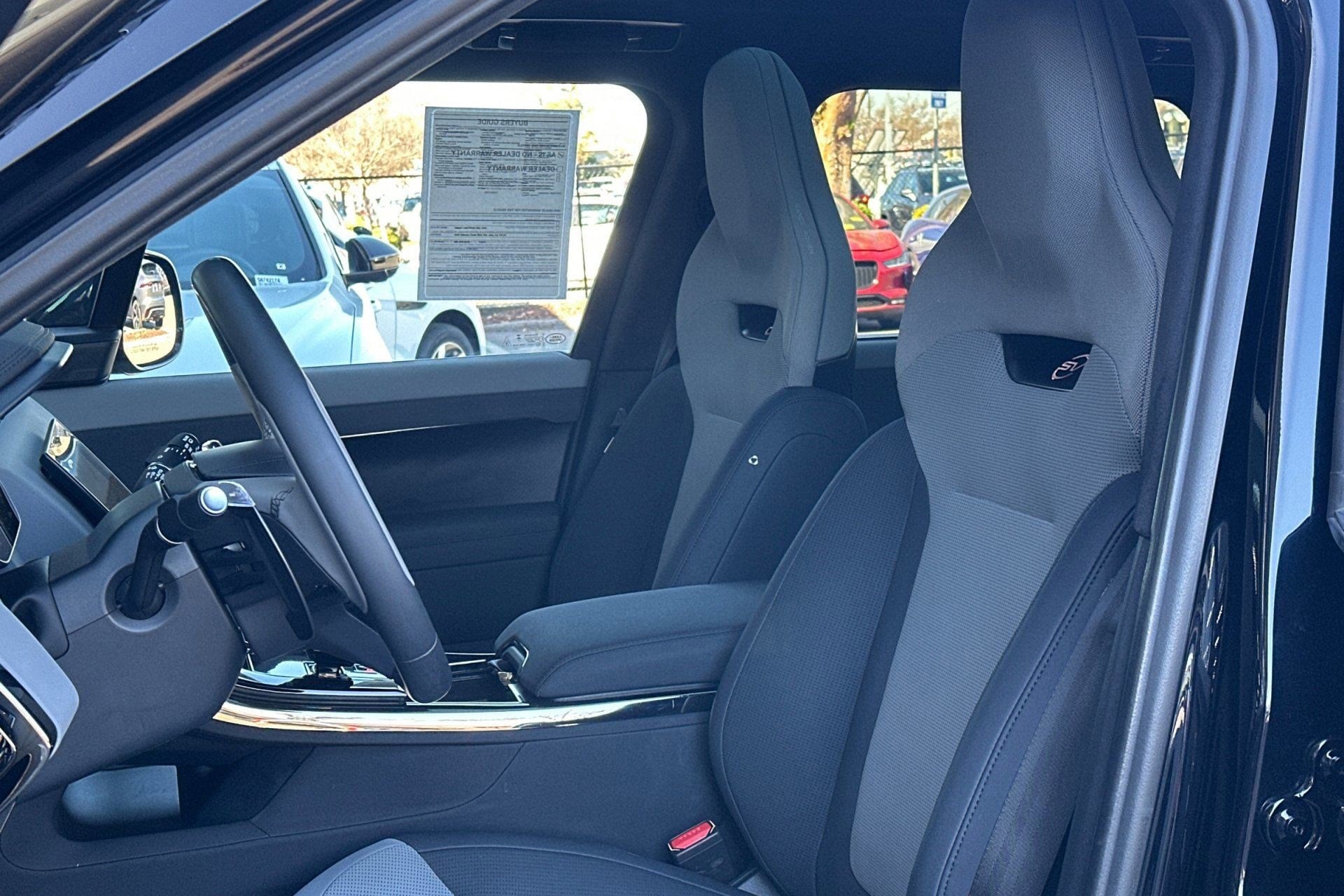 2025 Land Rover Range Rover Sport SV Edition Two photo 4