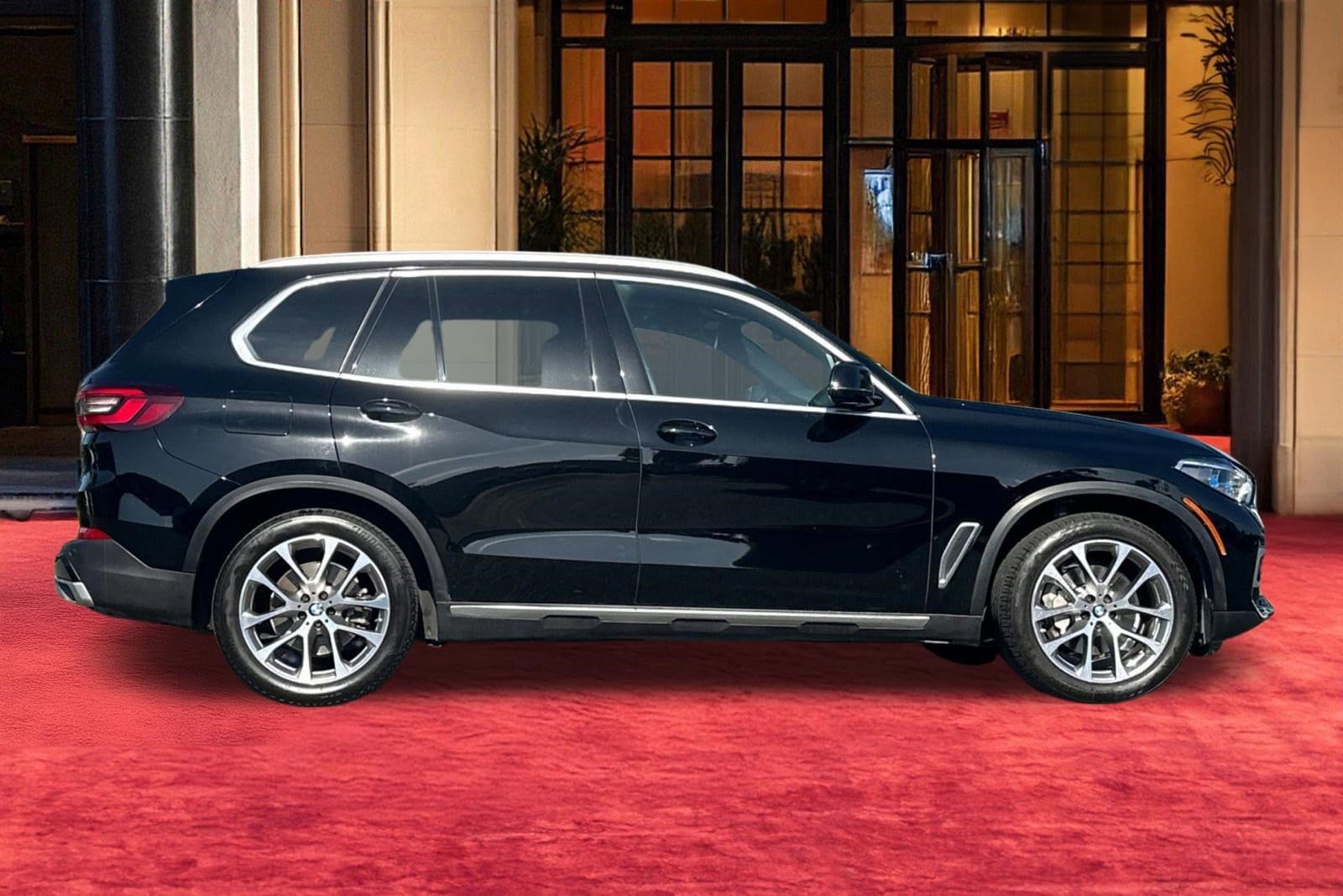 2022 BMW X5 sDrive40i photo 3