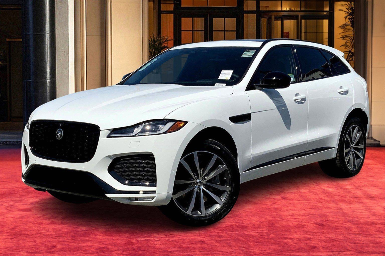 2026 Jaguar F-PACE P250 R-Dynamic S's photo