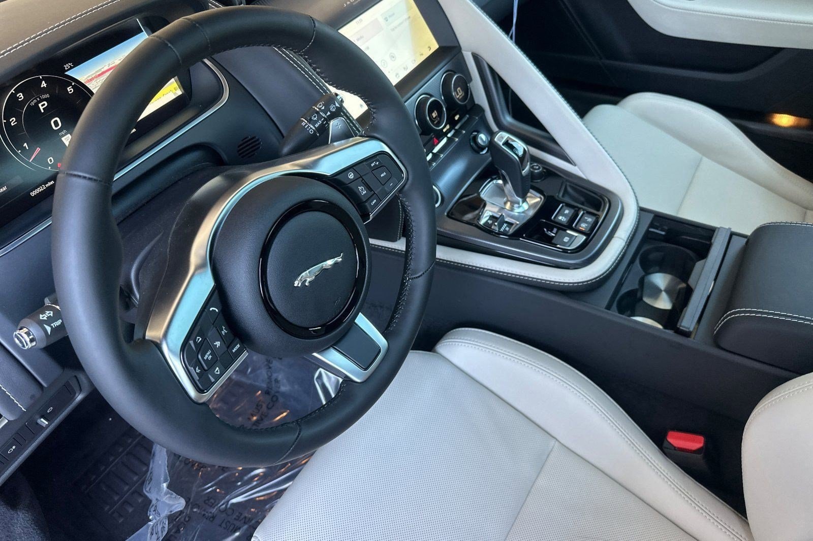 F-TYPE R-Dynamic Coupe