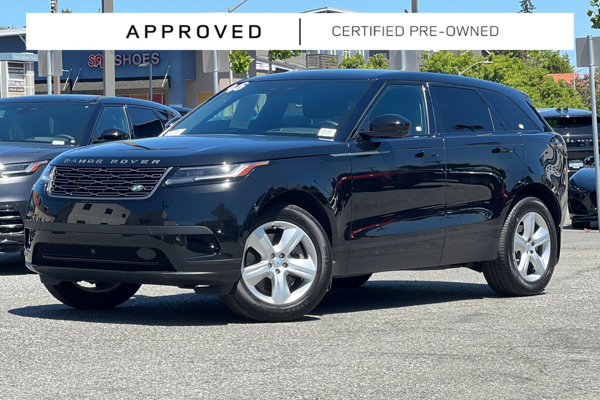 2026 Land Rover Range Rover Velar P250 S's photo