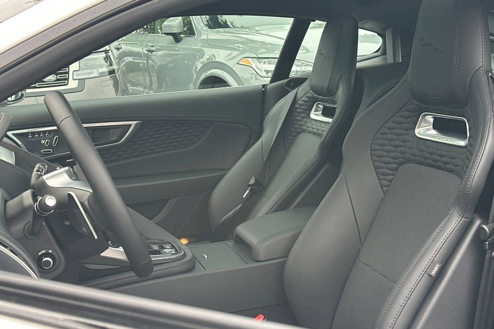 F-TYPE R-Dynamic Coupe