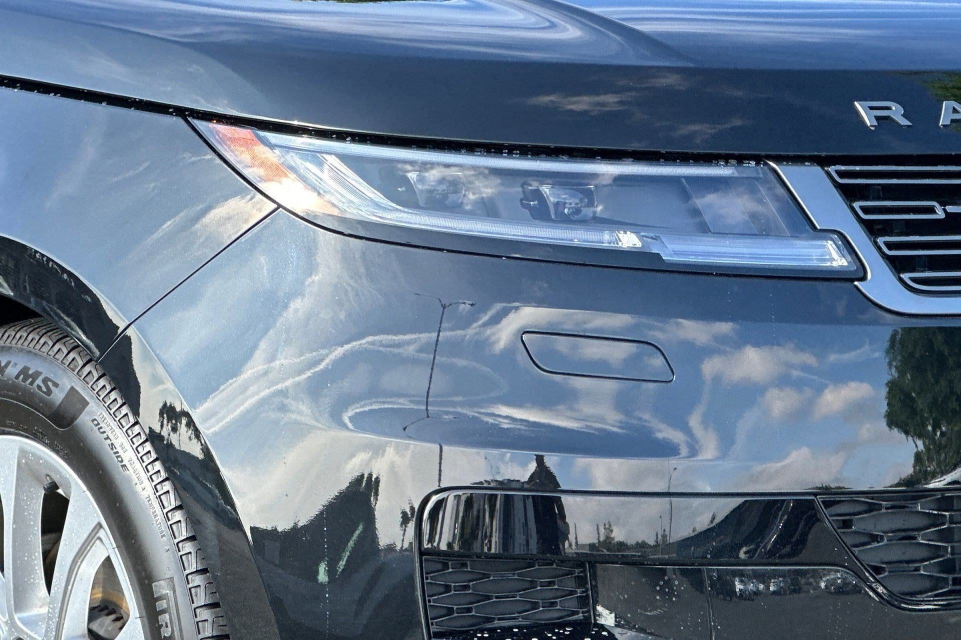 2025 Land Rover Range Rover Sport S photo 6