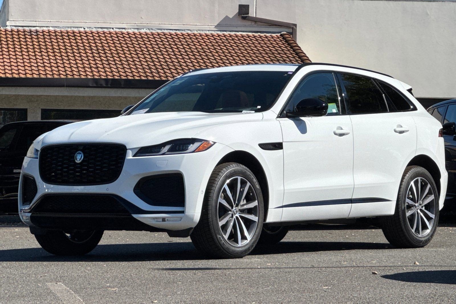 2026 Jaguar F-PACE P250 R-Dynamic S's photo