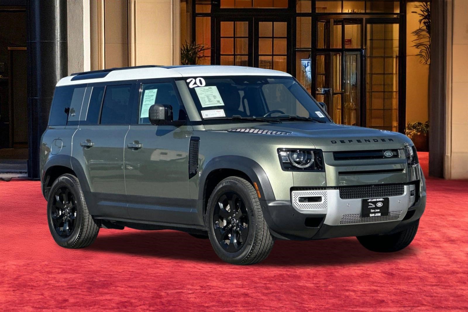 2020 Land Rover Defender 110 HSE photo 6