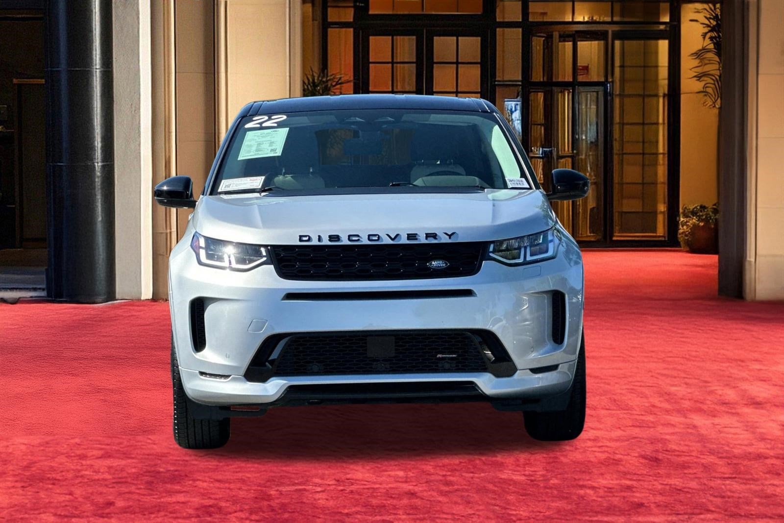 2022 Land Rover Discovery Sport S R-Dynamic photo 5