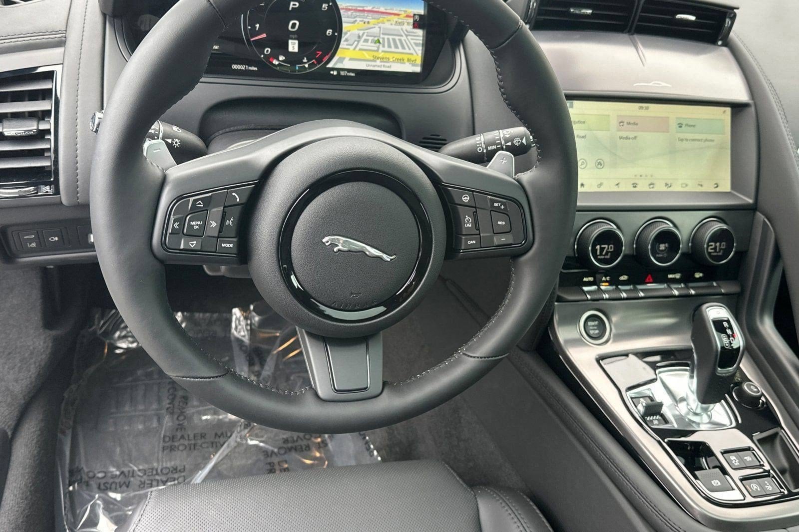 F-TYPE 75 Coupe