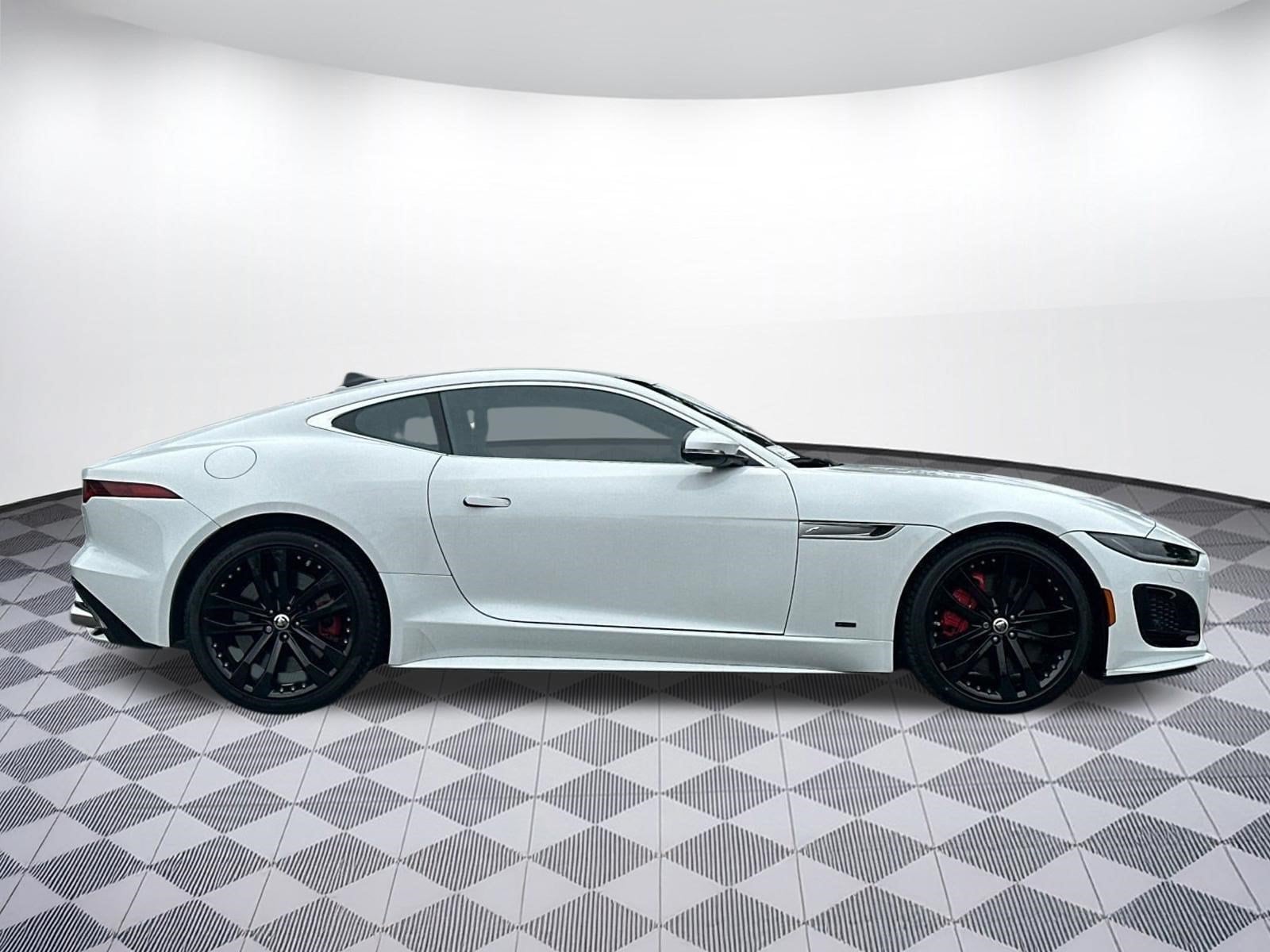 F-TYPE 75 Coupe