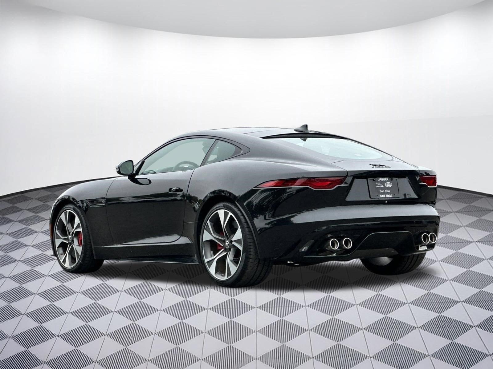 F-TYPE R-Dynamic Coupe